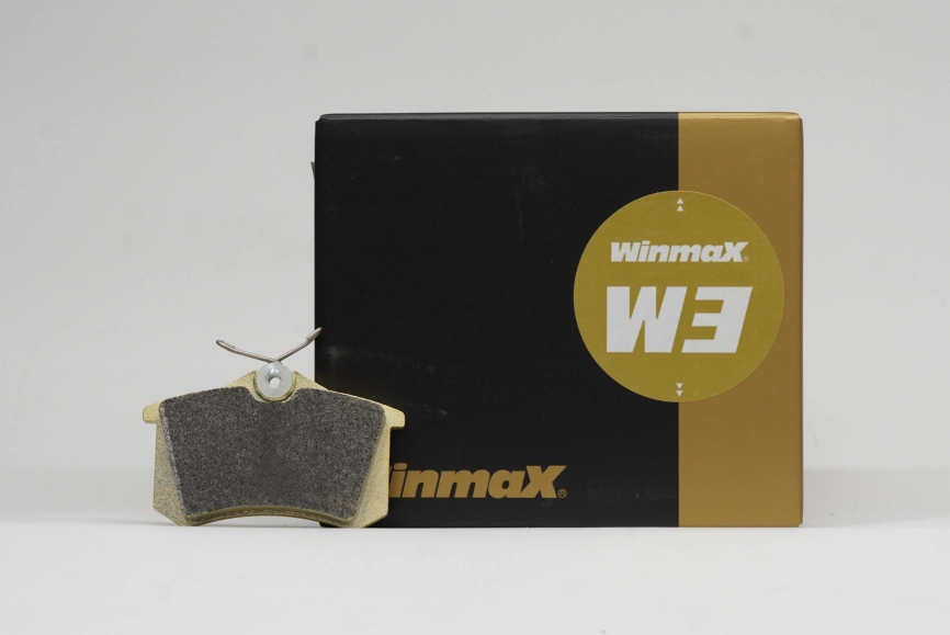 Тормозные колодки Winmax W3 335 EIP025 15мм Audi A3, Renault Megane III RS, VW Golf, Skoda Superb, Citroen C3 задние фото 2