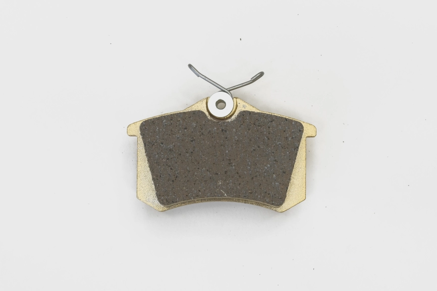 Тормозные колодки Winmax W2 335 EIP025 15мм Audi A3, Renault Megane III RS, VW Golf, Skoda Superb, Citroen C3 задние фото 4