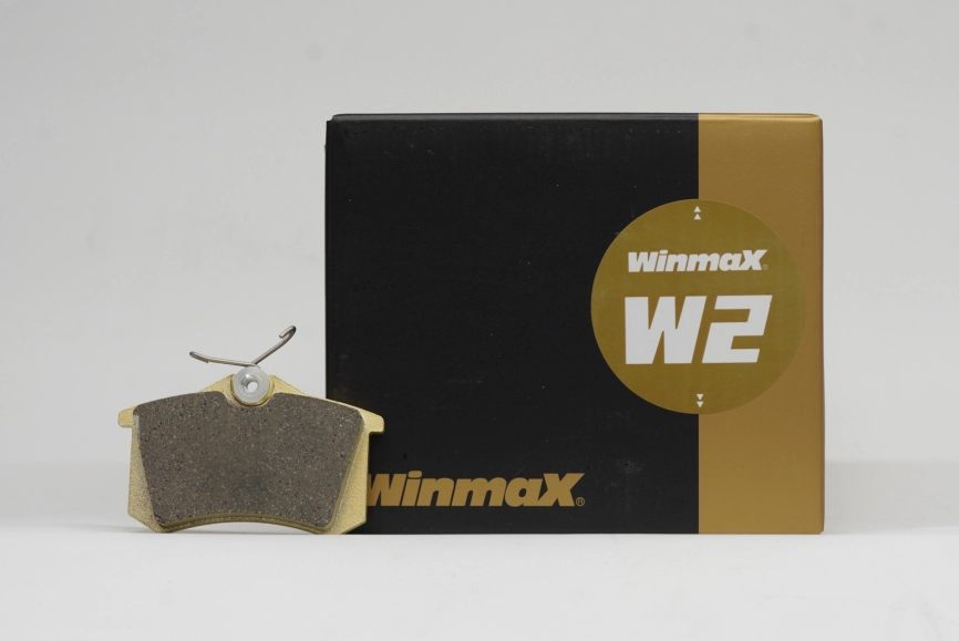 Тормозные колодки Winmax W2 335 EIP025 15мм Audi A3, Renault Megane III RS, VW Golf, Skoda Superb, Citroen C3 задние фото 2